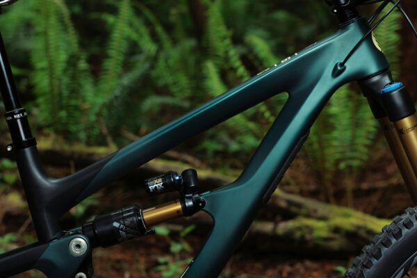 rowery górskie, ibis ripmo, rowery transition, rowery ibis, rowery enduro, rowery trail, ibis ripley, piasty hydra, piasty solix, industry nine, koła mtb, sklep rowerowy online