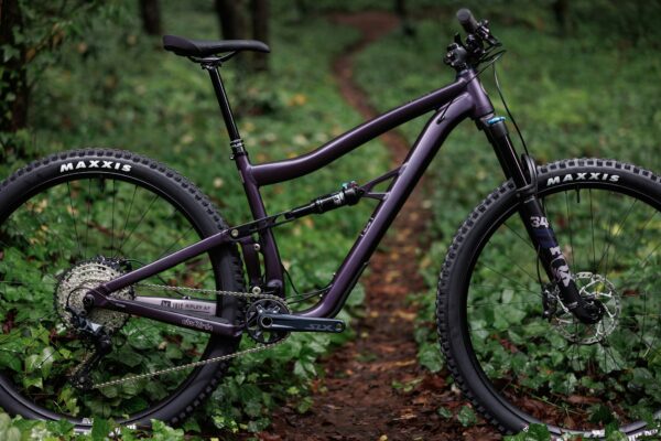 rowery górskie, ibis ripmo, rowery transition, rowery ibis, rowery enduro, rowery trail, ibis ripley, piasty hydra, piasty solix, industry nine, koła mtb, sklep rowerowy online