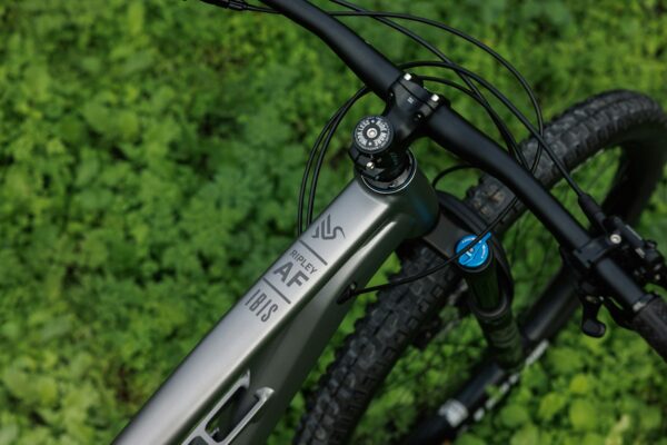 rowery górskie, ibis ripmo, rowery transition, rowery ibis, rowery enduro, rowery trail, ibis ripley, piasty hydra, piasty solix, industry nine, koła mtb, sklep rowerowy online